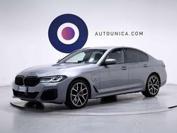 Grigio Usata 2023 BMW 530e M Sport Tre volumi | 36.900 € (Buon prezzo)