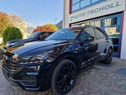 Deep black perleffekt Usata 2021 VW Touareg R-line SUV | 54.900 € (Cara)
