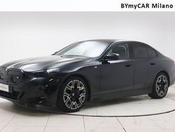 Nero Usata 2024 BMW i5 M Sport Tre volumi | 68.000 € (Buon prezzo)