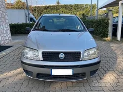 Usata 2007 Fiat Punto Due volumi | 1800 € (Buon prezzo)