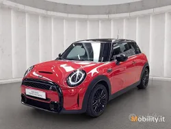 Rosso Usata 2022 Mini Cooper S Classic Due volumi | 28.500 € (Buon prezzo)