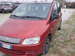 Rosso Usata 2007 Fiat Multipla Dynamic Monovolume | 2500 € (Buon prezzo)