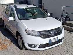 Usata 2014 Dacia Logan MCV Lauréate Station wagon | 2800 € (Ottimo prezzo)