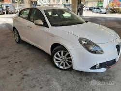 Bianco Usata 2017 Alfa Romeo Giulietta Tre volumi | 7300 € (Buon prezzo)