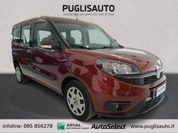 Rosso Usata 2020 Fiat Doblò Lounge Monovolume | 16.700 € (Molto cara)