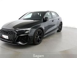 Nero brillante Usata 2024 Audi RS3 Sportback Ambiente Due volumi | 59.900 € (Cara)