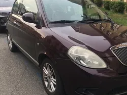 Usata 2010 Lancia Ypsilon Due volumi | 2450 € (Buon prezzo)