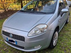 Argento Usata 2006 Fiat Grande Punto Active Due volumi | 4000 € (Cara)