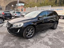 Blu Usata 2016 Volvo XC60 Ocean Race SUV | 11.499 €