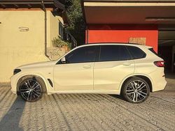 Usata 2020 BMW X5 M Sport SUV | 50.500 € (Cara)