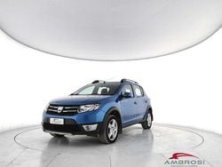Blu Usata 2013 Dacia Sandero Prestige Due volumi | 5500 € (Ottimo prezzo)