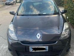 Nero Usata 2008 Renault Clio II Tre volumi | 1800 € (Ottimo prezzo)