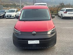 Rosso Usata 2024 VW Caddy Business Monovolume | 21.200 € (Buon prezzo)