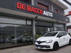 Vit Begagnad 2013 Renault Clio R.S. R.S. Halvkombi | 12.300 € (Marknadspris)