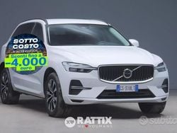 Bianco Usata 2023 Volvo XC60 Core SUV | 39.463 € (Ottimo prezzo)