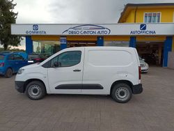Bianco Usata 2022 Toyota Proace City City Monovolume | 14.900 € (Buon prezzo)