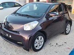 Viola Usata 2009 Toyota iQ Due volumi | 5900 € (Buon prezzo)
