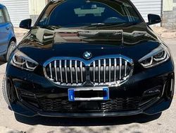 Nero Usata 2020 BMW 118 M Sport Due volumi | 29.000 € (Molto cara)