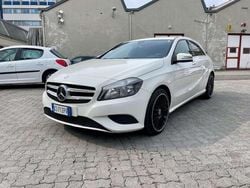 Bianco Usata 2013 Mercedes A180 AMG Tre volumi | 12.000 € (Buon prezzo)