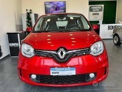 Rosso Usata 2021 Renault Twingo Intens Due volumi | 13.900 € (Molto cara)