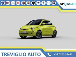 Rosso Nuova 2025 Fiat 500e La Prima Cabrio | 17.950 €