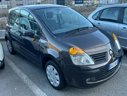 Marrone(met.) Usata 2005 Renault Modus Dynamique Monovolume | 3000 € (Molto cara)