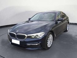Imperial blue brillant effect Usata 2018 BMW 525 Luxury Line Tre volumi | 19.950 € (Buon prezzo)