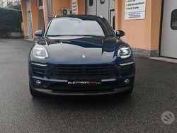 Blu Usata 2017 Porsche Macan SUV | 31.990 € (Buon prezzo)