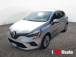 Grigio Usata 2022 Renault Clio V Intens Tre volumi | 13.900 € (Buon prezzo)