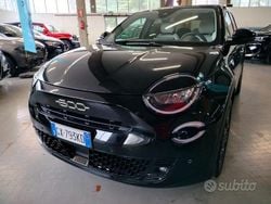 Nero Usata 2025 Fiat 600 La Prima SUV | 19.950 € (Ottimo prezzo)
