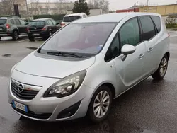 Grigio Usata 2013 Opel Meriva Monovolume | 5000 € (Buon prezzo)