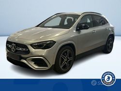 Grigio Nuova 2025 Mercedes GLA200 AMG line SUV | 47.050 € (Buon prezzo)