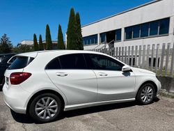 Bianco Usata 2017 Mercedes A160 Business Tre volumi | 15.400 € (Buon prezzo)
