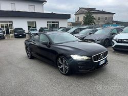 Nero Usata 2020 Volvo S60 R-Design Tre volumi | 25.900 €