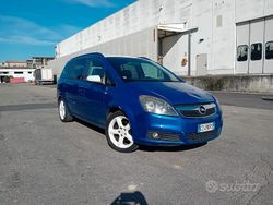 Blu Usata 2006 Opel Zafira Monovolume | 2750 €