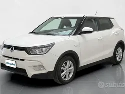 Rosso Usata 2017 Ssangyong Tivoli SUV | 9500 € (Ottimo prezzo)