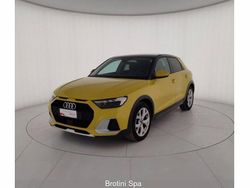 Giallo metallizzato Usata 2021 Audi A1 Sportback Admired Due volumi | 20.000 € (Buon prezzo)
