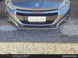 Grigio Usata 2018 Peugeot 208 Active Due volumi | 9150 € (Buon prezzo)