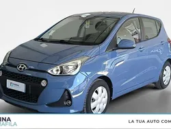 Blu Usata 2017 Hyundai i10 Due volumi | 9900 € (Buon prezzo)