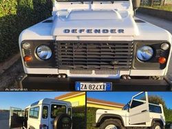 Bianco Usata 2015 Land Rover Defender SUV | 38.000 €