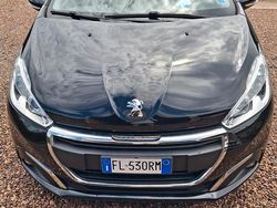 Nero Usata 2018 Peugeot 208 Due volumi | 6500 € (Ottimo prezzo)