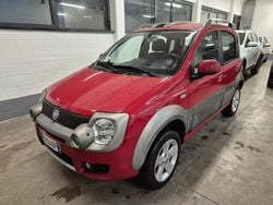 Rosso Usata 2010 Fiat Panda Cross Cross Due volumi | 6900 € (Buon prezzo)