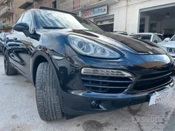 Nero Usata 2014 Porsche Cayenne Platinum Edition SUV | 23.500 € (Super prezzo)