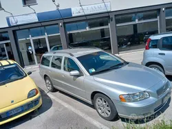Grigio Usata 2006 Volvo V70 Momentum Station wagon | 1999 € (Buon prezzo)