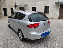 Grigio Usata 2007 Seat Altea Monovolume | 2200 € (Buon prezzo)