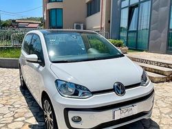 Bianco Usata 2019 VW up! high up! Due volumi | 11.400 € (Buon prezzo)