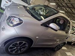 Argento Usata 2015 Smart ForTwo Coupé Passion Due volumi | 11.600 € (Cara)