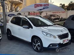 Bianco Usata 2014 Peugeot 2008 S SUV | 7999 € (Buon prezzo)