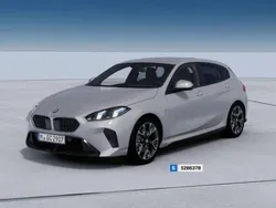 Brooklyn grey Nuova 2025 BMW 120 M Sport Due volumi | 45.663 € (Buon prezzo)