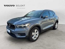 Grigio Usata 2020 Volvo XC40 Momentum SUV | 24.500 € (Buon prezzo)